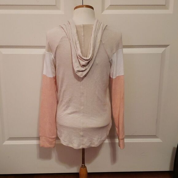 Market & Spruce‎ Dayana Raglan Colorblock Hooded Knit Top Beige Size XS N… - Picture 2 of 4